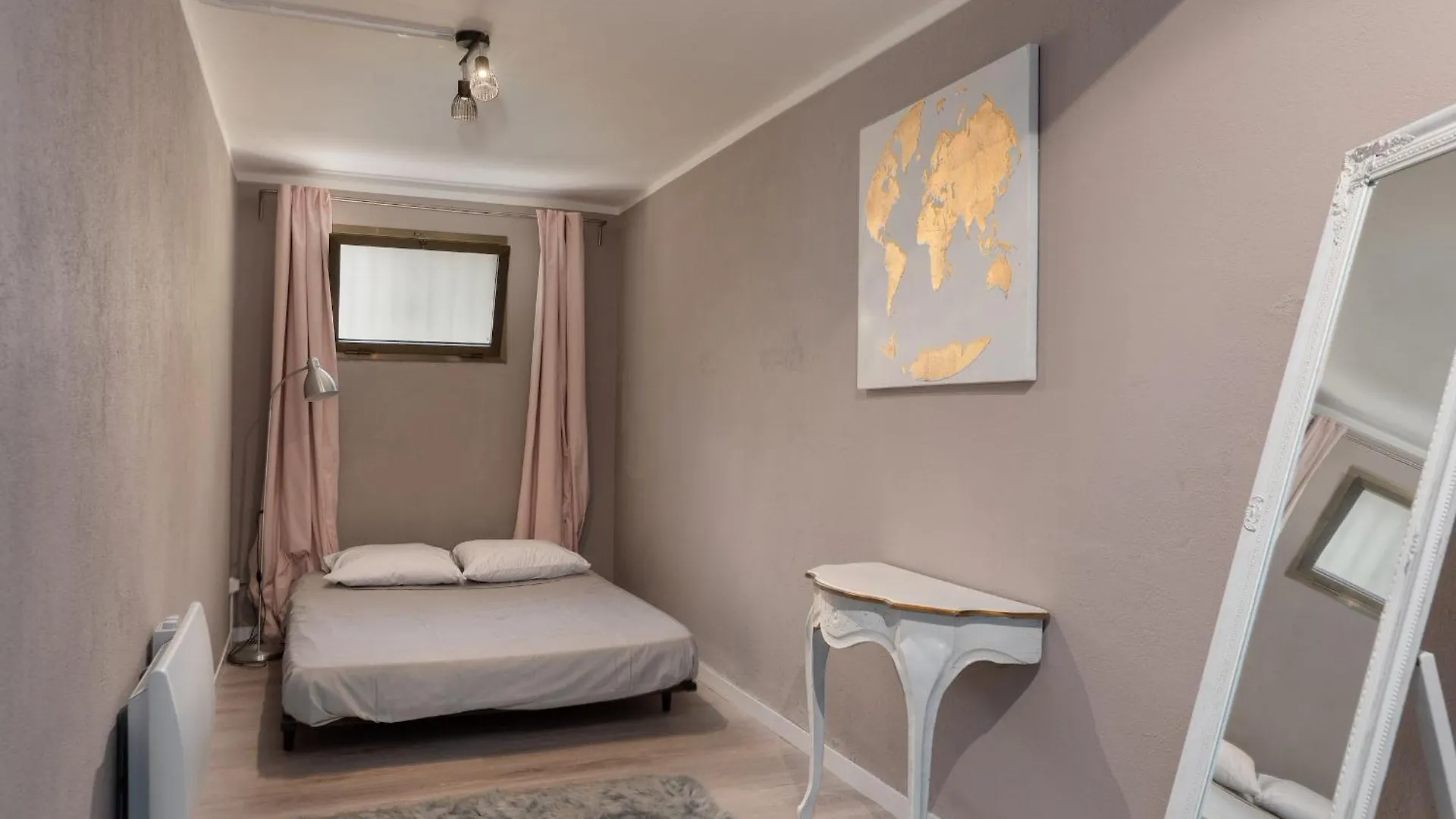 Hauzify I Villa Cunha Calonge  Spain